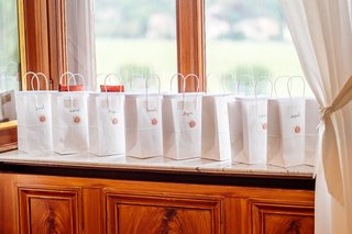 Geschenktüten für Kinder auf einer Hochzeit