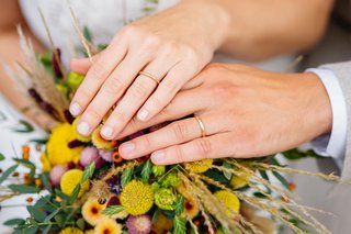 Kirchliche Hochzeit Leipzig Hochzeitsfeier Bienenfarm Kern-286.jpg