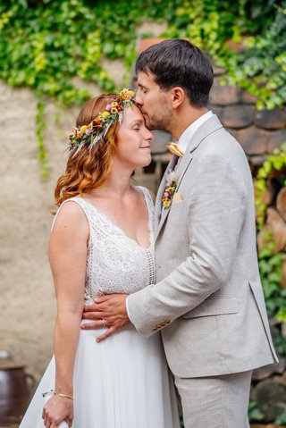 Kirchliche Hochzeit Leipzig Hochzeitsfeier Bienenfarm Kern-275.jpg