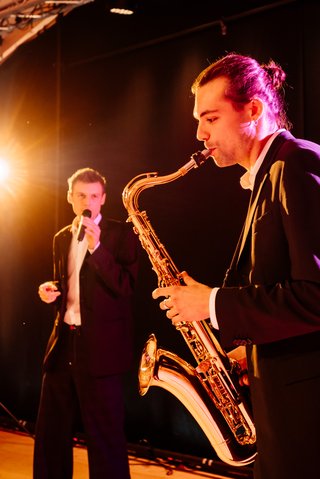 Kirchliche Hochzeit Leipzig Hochzeitsfeier Bienenfarm Kern-325.jpg