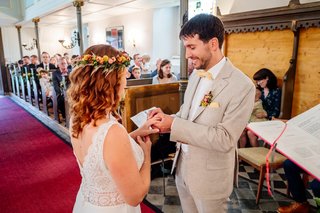 Kirchliche Hochzeit Leipzig Hochzeitsfeier Bienenfarm Kern-149.jpg