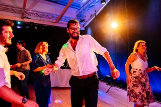 Kirchliche Hochzeit Leipzig Hochzeitsfeier Bienenfarm Kern-367.jpg