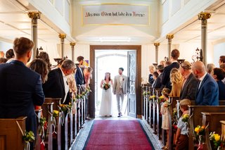 Kirchliche Hochzeit Leipzig Hochzeitsfeier Bienenfarm Kern-090.jpg