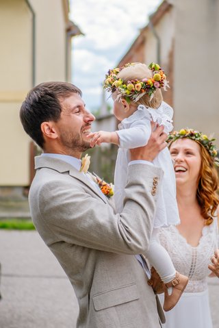 Kirchliche Hochzeit Leipzig Hochzeitsfeier Bienenfarm Kern-084.jpg