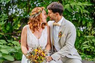 Kirchliche Hochzeit Leipzig Hochzeitsfeier Bienenfarm Kern-218.jpg