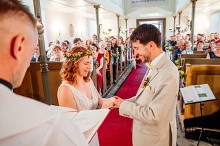 Kirchliche Hochzeit Leipzig Hochzeitsfeier Bienenfarm Kern-152.jpg