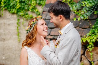 Kirchliche Hochzeit Leipzig Hochzeitsfeier Bienenfarm Kern-267.jpg