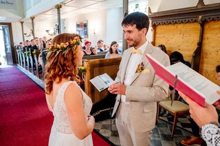 Kirchliche Hochzeit Leipzig Hochzeitsfeier Bienenfarm Kern-147.jpg