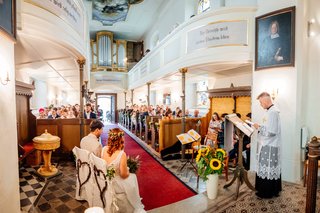 Kirchliche Hochzeit Leipzig Hochzeitsfeier Bienenfarm Kern-107.jpg