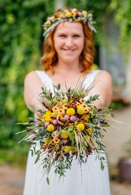 Kirchliche Hochzeit Leipzig Hochzeitsfeier Bienenfarm Kern-279.jpg