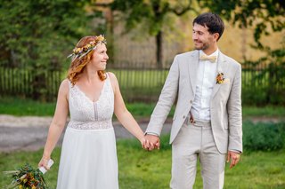 Kirchliche Hochzeit Leipzig Hochzeitsfeier Bienenfarm Kern-252.jpg