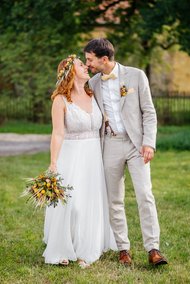 Kirchliche Hochzeit Leipzig Hochzeitsfeier Bienenfarm Kern-255.jpg