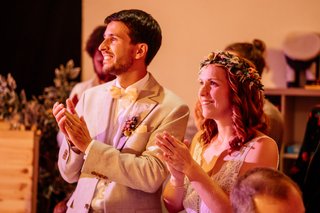 Kirchliche Hochzeit Leipzig Hochzeitsfeier Bienenfarm Kern-316.jpg