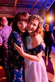 Kirchliche Hochzeit Leipzig Hochzeitsfeier Bienenfarm Kern-352.jpg