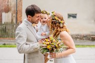 Kirchliche Hochzeit Leipzig Hochzeitsfeier Bienenfarm Kern-086.jpg
