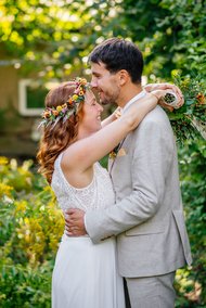 Kirchliche Hochzeit Leipzig Hochzeitsfeier Bienenfarm Kern-239.jpg