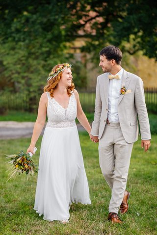 Kirchliche Hochzeit Leipzig Hochzeitsfeier Bienenfarm Kern-253.jpg