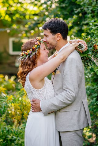 Kirchliche Hochzeit Leipzig Hochzeitsfeier Bienenfarm Kern-239.jpg