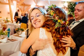 Kirchliche Hochzeit Leipzig Hochzeitsfeier Bienenfarm Kern-209.jpg