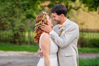 Kirchliche Hochzeit Leipzig Hochzeitsfeier Bienenfarm Kern-248.jpg