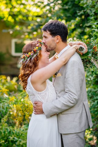 Kirchliche Hochzeit Leipzig Hochzeitsfeier Bienenfarm Kern-241.jpg