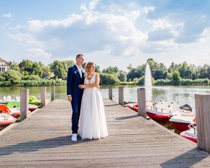 Kronenglanz Brautmoden Radebeul Titel-005